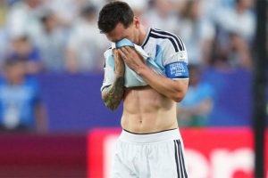 Phía sau giọt nước mắt tại World Cup 2026: Messi và nỗi lo lắng về người cha đang bạo bệnh