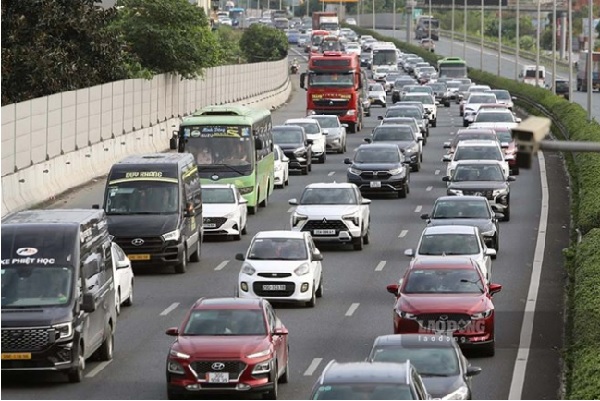 CSGT xử phạt lỗi không giữ khoảng cách an toàn trên cao tốc Pháp Vân - Nghi Sơn, từ ngày 27.8.2026 